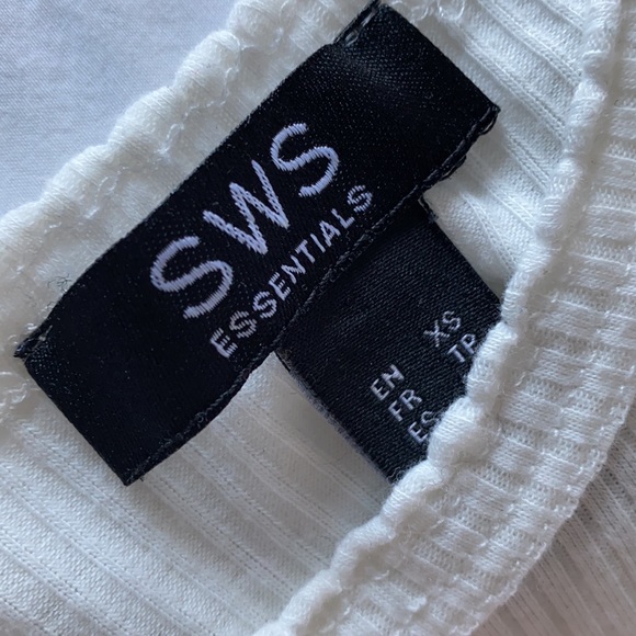 white long sleeve - Picture 2 of 2